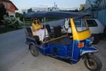 tuktuk.jpg