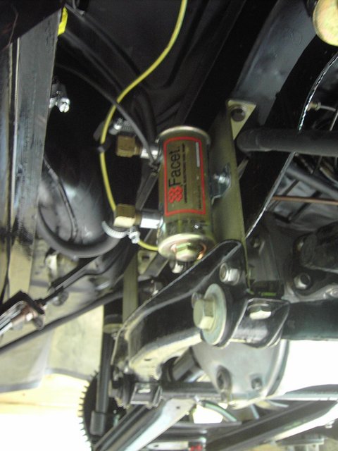 240Z Fuelpump.jpg