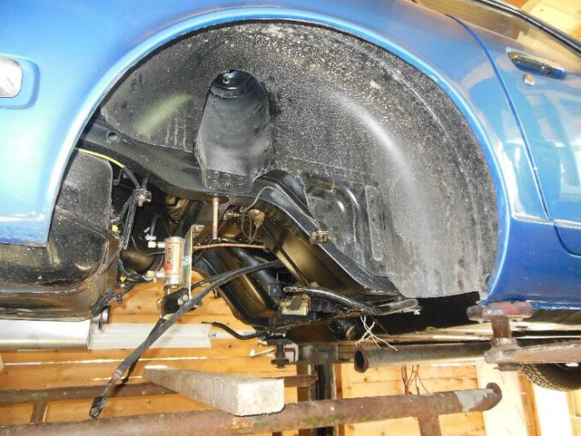 240Z Diff.service1.jpg